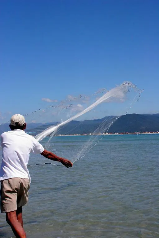 게스트하우스 Pousada Ilha Do Papagaio 피녜이라