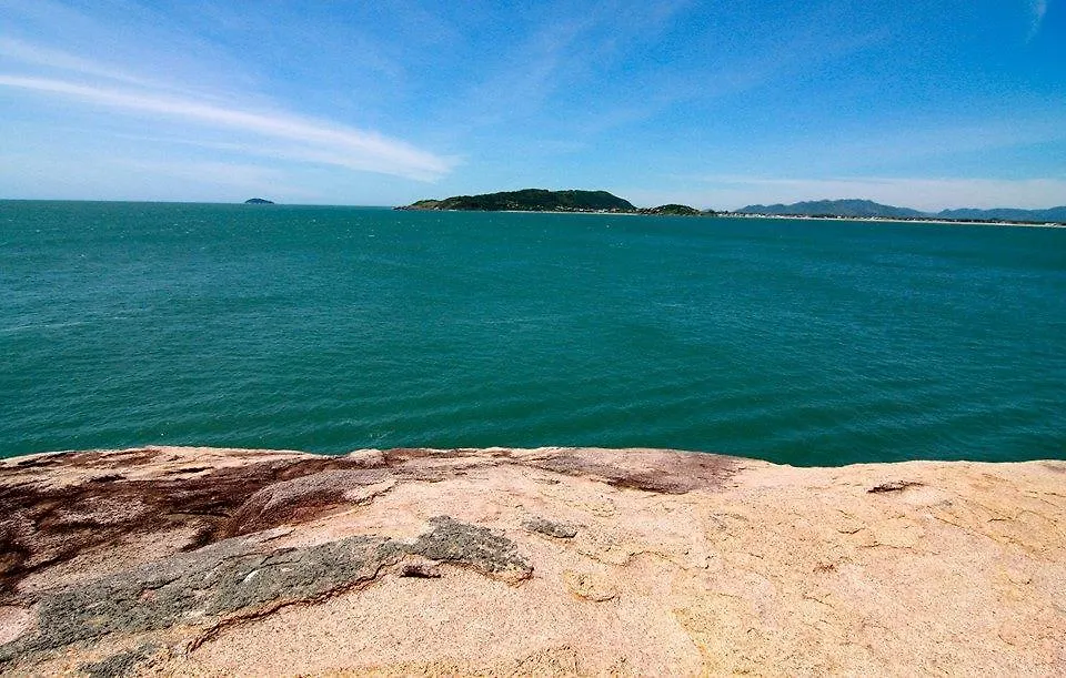 게스트하우스 Pousada Ilha Do Papagaio 피녜이라